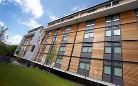 Modern & Central 1Kb Apt Salford Quays